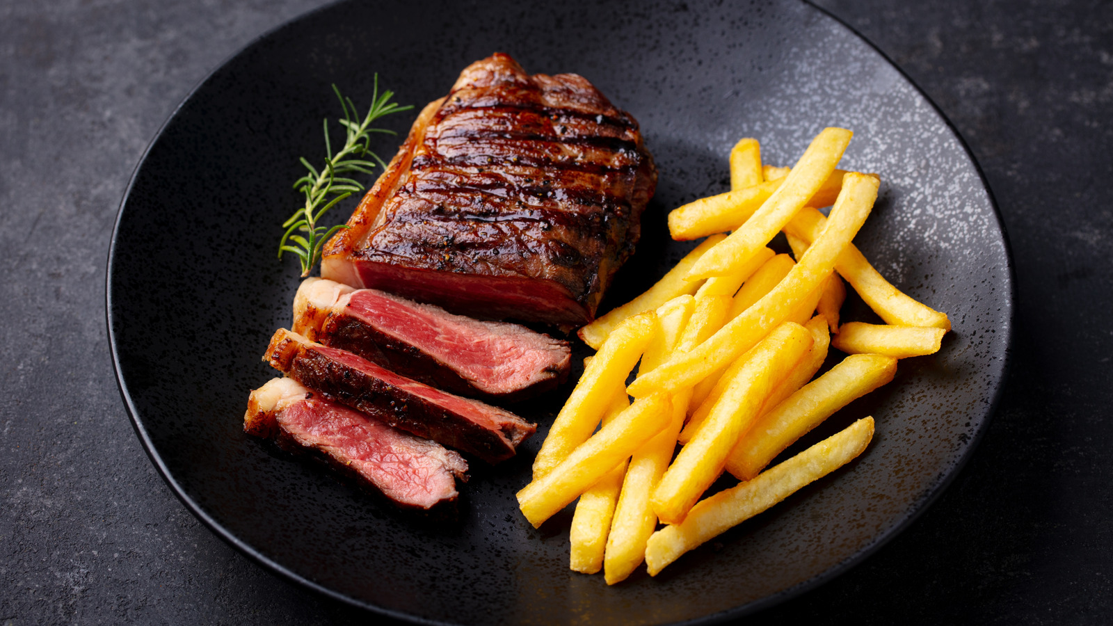 クラシックなフレンチステーキフライトに最適な肉のカット