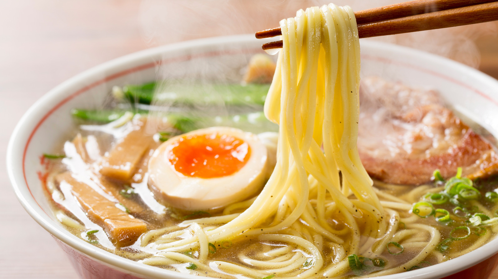 しっかりとしたラーメンを作るために必要な材料