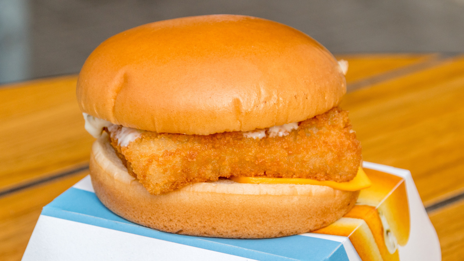 マクドナルドのフィレオフィッシュがほとんどメニューに載らなかった理由